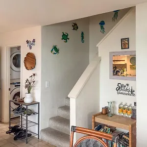  Holiday home Oceanfront Townhome With Pool And Views!